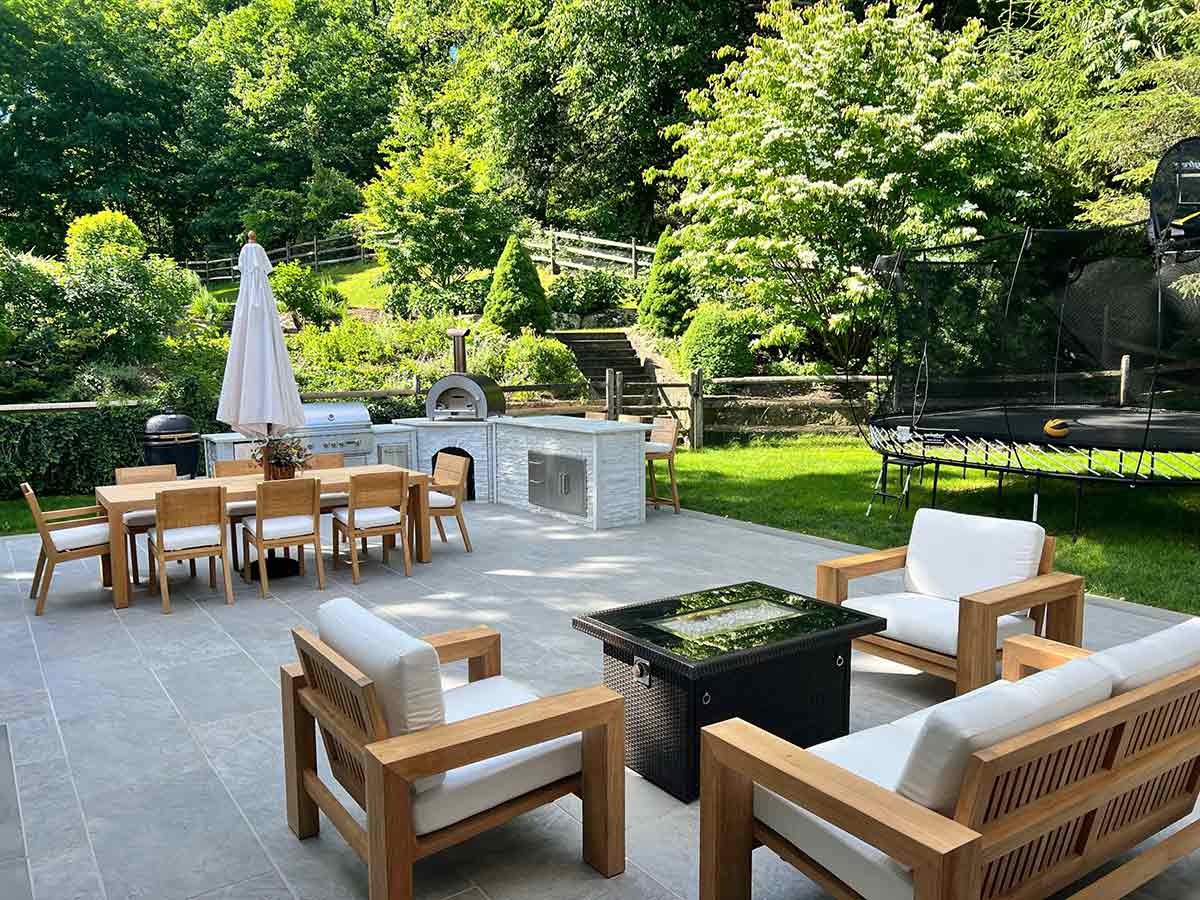 Outdoor Living Spaces: Rethinking Your Yard for Modern Needs ...